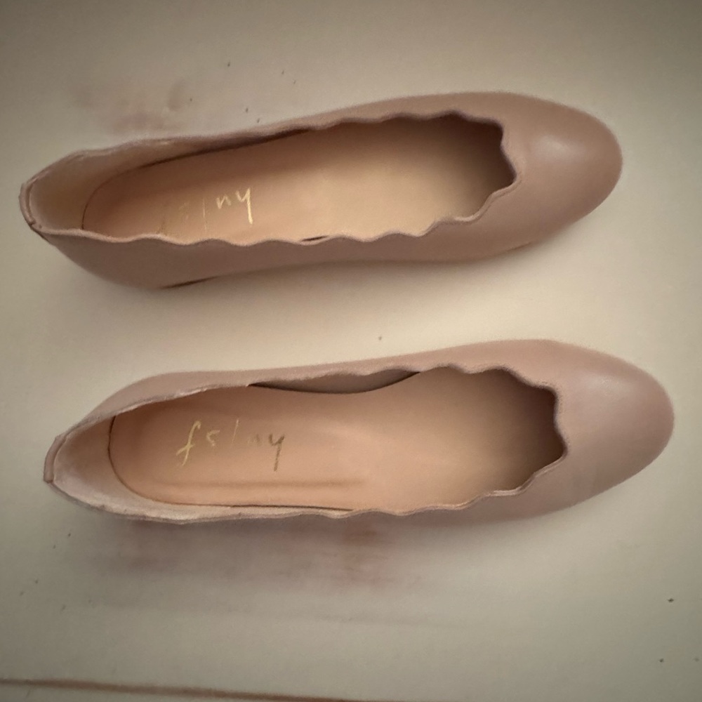 Scalloped Nude Ballet Flats